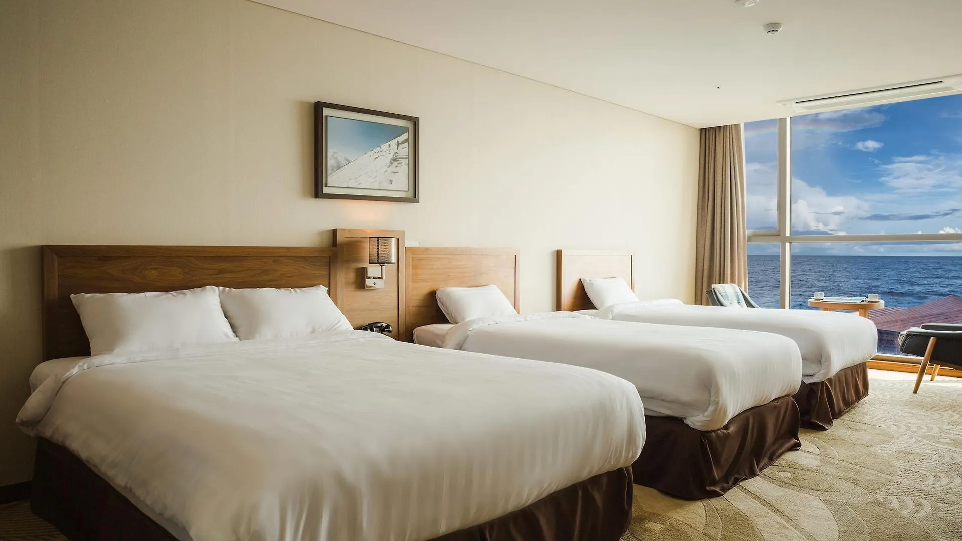 Tamna Stay Hotel ג'גו